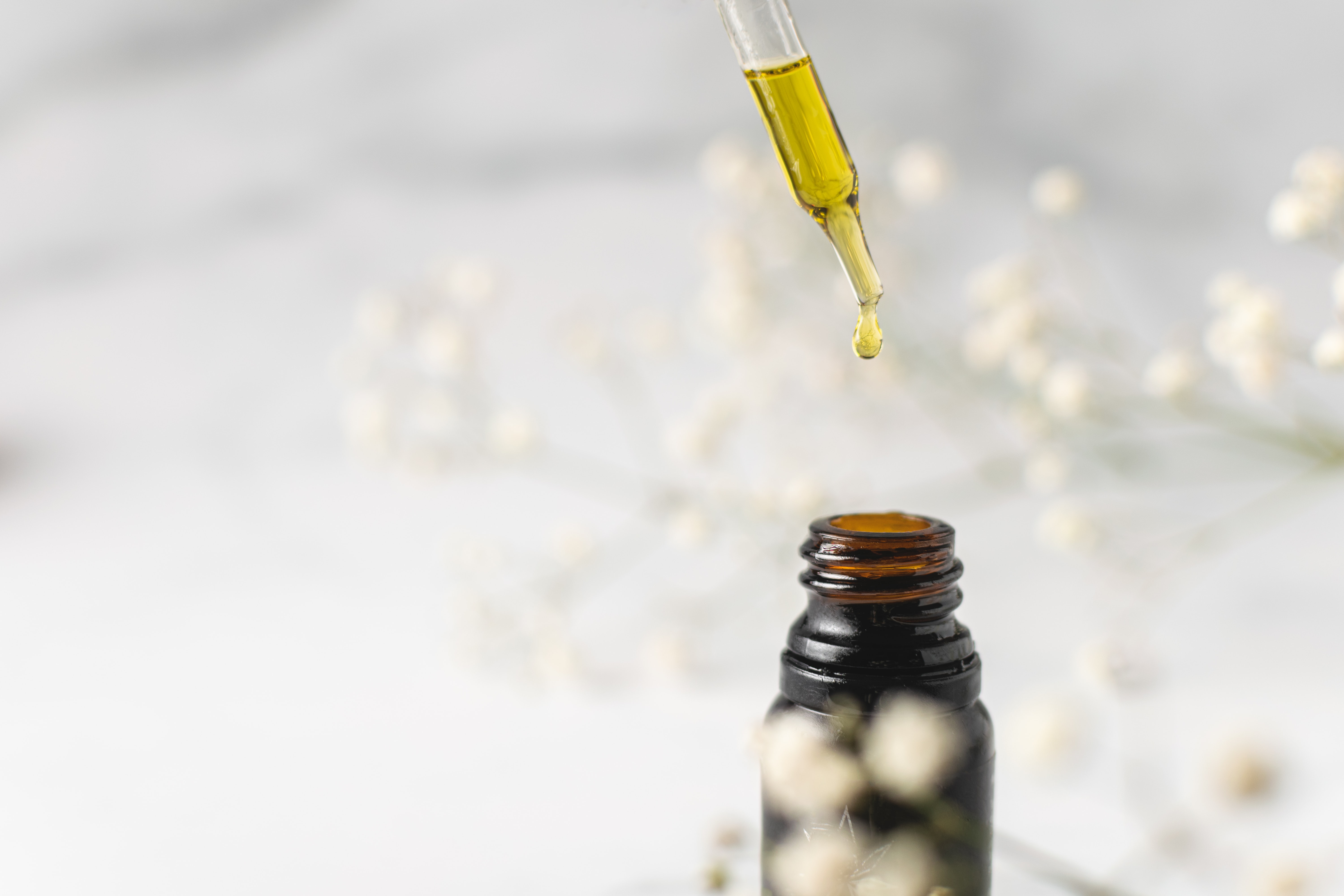 crystalweed cannabis QdvTyByBs unsplash